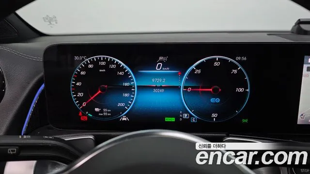 Mercedes-Benz EQB X243 — Фото автомобиля 8