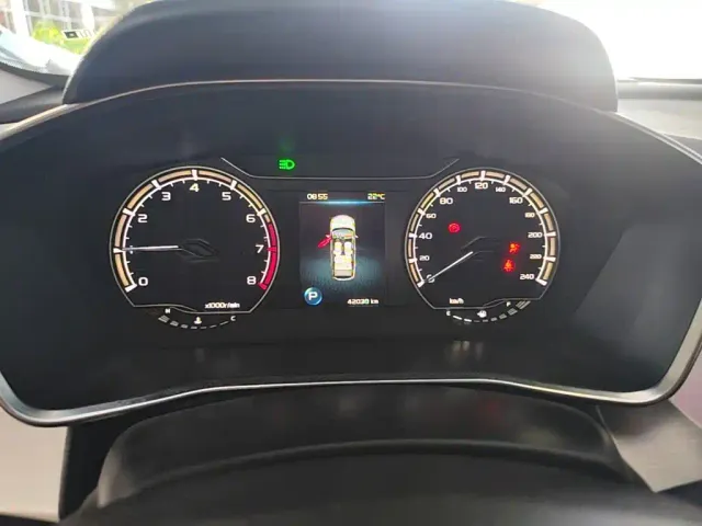 Geely Binyue — Фото автомобиля 11
