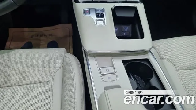 Hyundai Grandeur New — Фото автомобиля 9