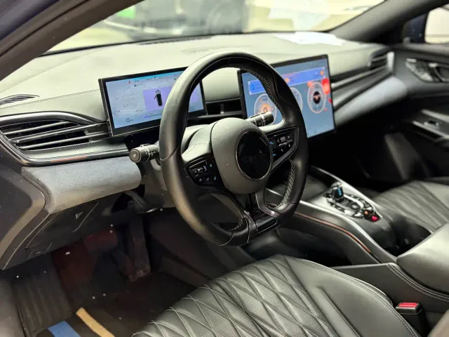 BYD Seal — Фото автомобиля 7