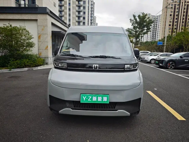 Farizon Super VAN — Фото автомобиля 2