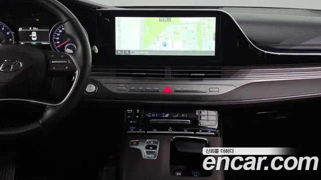 Hyundai Grandeur New — Фото автомобиля 19