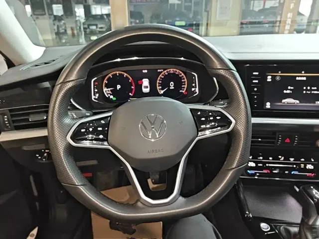 Volkswagen Passat 2023 Facelift 330TSI Starlight Elite Edition — Фото автомобиля 10