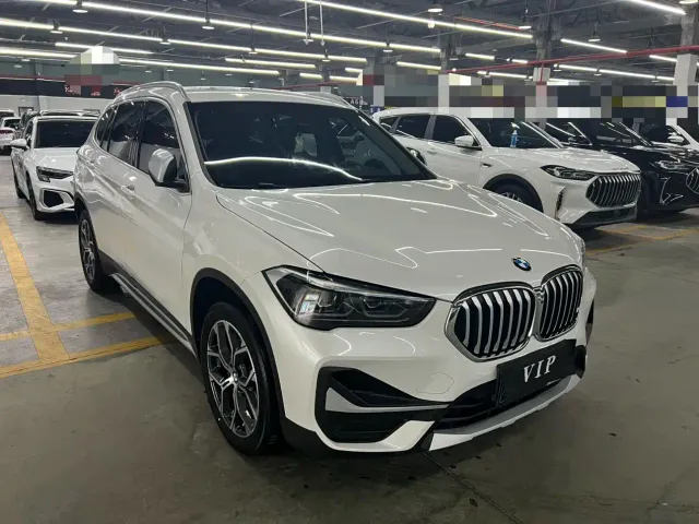 BMW X1 — Фото автомобиля 3