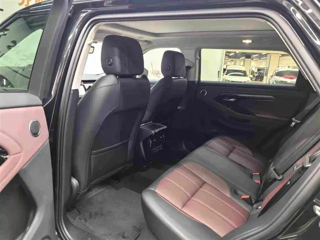 Land Rover Range Rover Evoque — Фото автомобиля 12