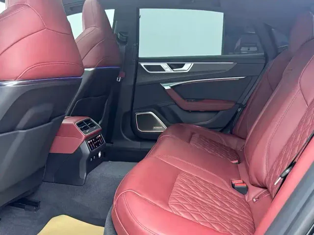Audi A7L — Фото автомобиля 6