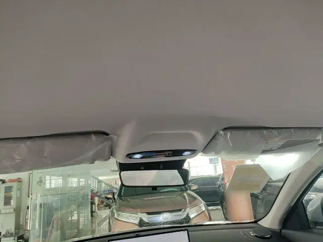 Geely Galaxy E5 — Фото автомобиля 17