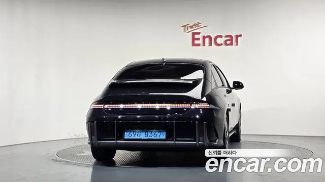 Hyundai Ioniq 6 — Фото автомобиля 4