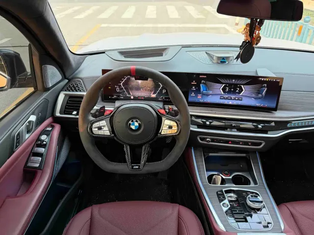 BMW X5 — Фото автомобиля 12