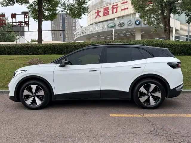 Volkswagen ID.4 X — Фото автомобиля 3