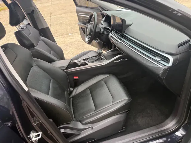 Geely Emgrand — Фото автомобиля 12