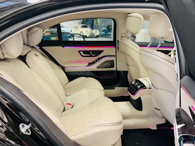 Mercedes-Benz S-Class — Фото автомобиля 22