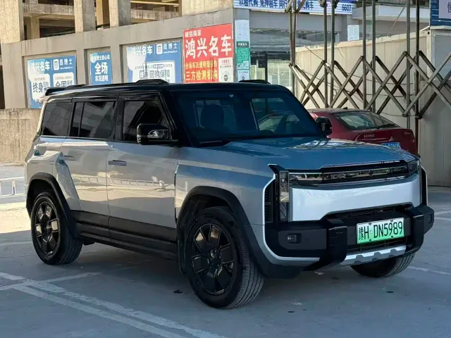 iCAR 03T — Фото автомобиля 3