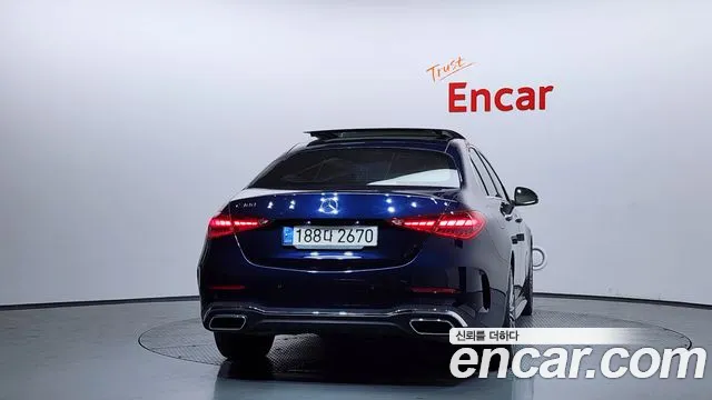 Mercedes-Benz C-Class — Фото автомобиля 4