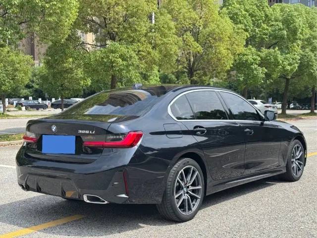 BMW 3 Series — Фото автомобиля 5