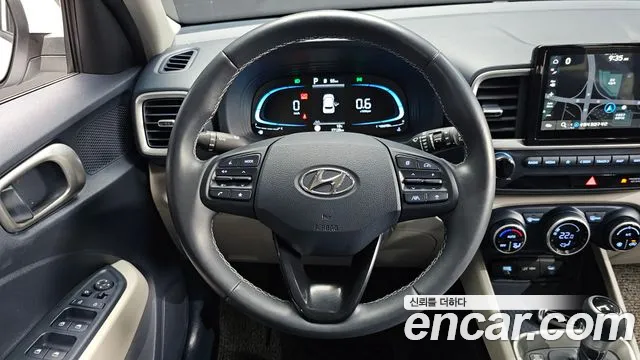 Hyundai Venue — Фото автомобиля 18