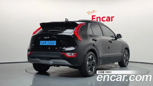 Kia Niro New — Фото автомобиля 2