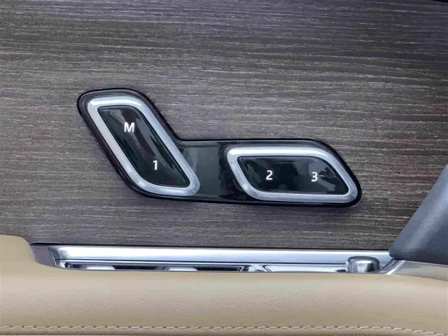 Land Rover Range Rover — Фото автомобиля 15