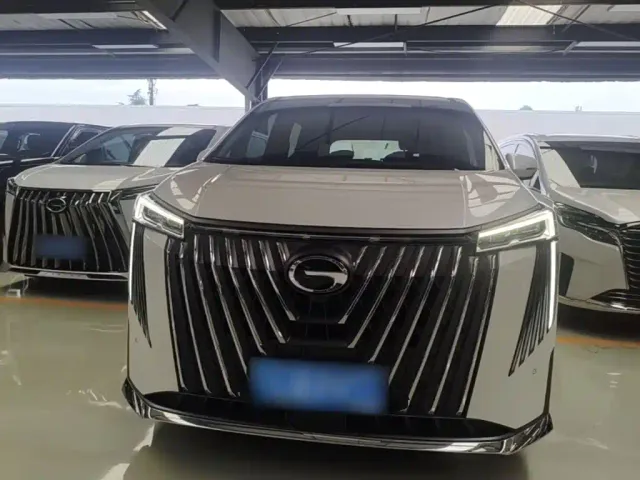 GAC Trumpchi M8 — Фото автомобиля 2