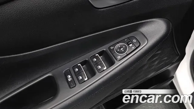 Hyundai Santa Fe — Фото автомобиля 29