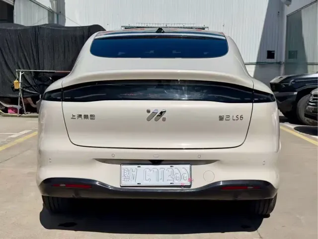 IM Motors LS6 — Фото автомобиля 5