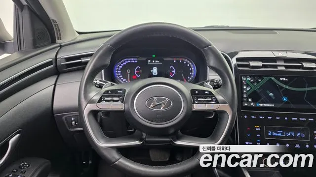 Hyundai Tucson Tucson (NX4) Бензин 1.6 турбо 2WD — Фото автомобиля 14