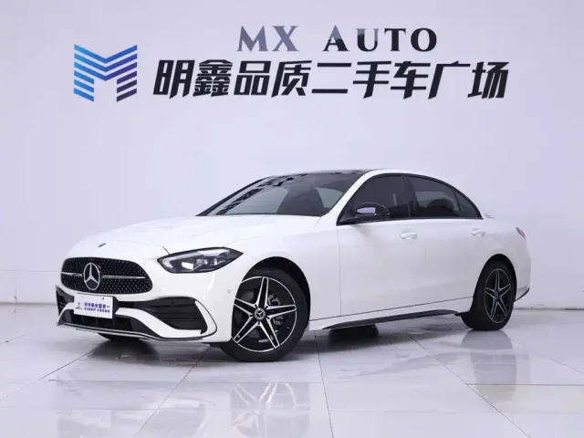 Mercedes-Benz C-Class — Фото автомобиля 2