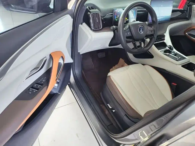BYD Song Pro — Фото автомобиля 15
