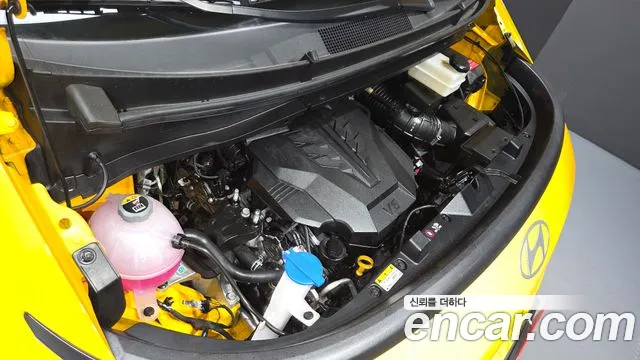 Hyundai Staria Staria L3.5 Школьный автобус — Фото автомобиля 6