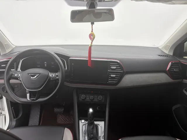 Jetta VS7 — Фото автомобиля 13