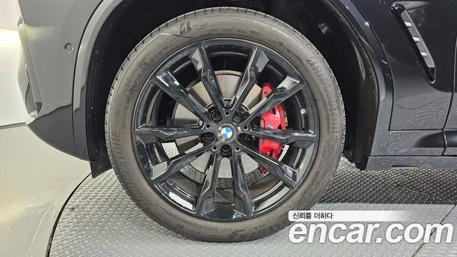 BMW X4 xDrive20i M Sport Pro Special Edition — Фото автомобиля 5