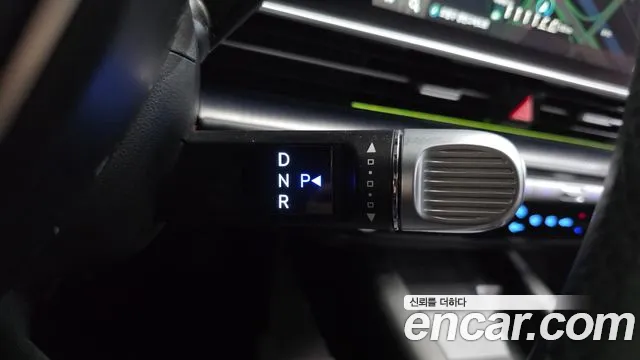 Hyundai Ioniq 6 — Фото автомобиля 9