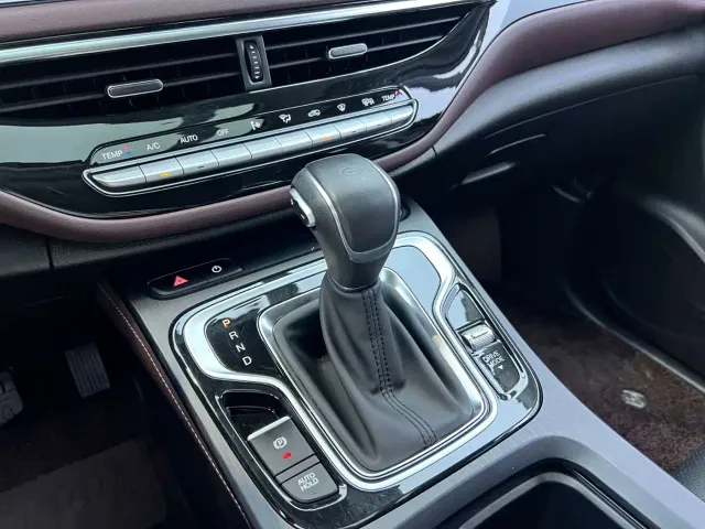 GAC Trumpchi M6 — Фото автомобиля 5