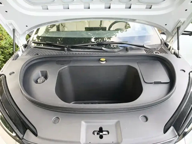 BYD Qin L — Фото автомобиля 19