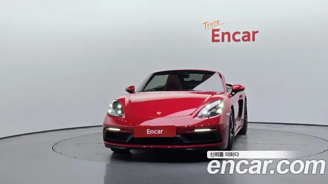 Porsche 718 — Фото автомобиля 2