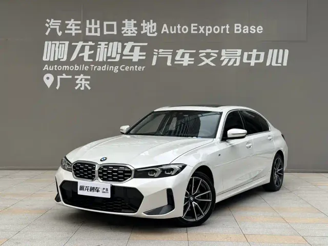 Фотография автомобиля — BMW 3 Series