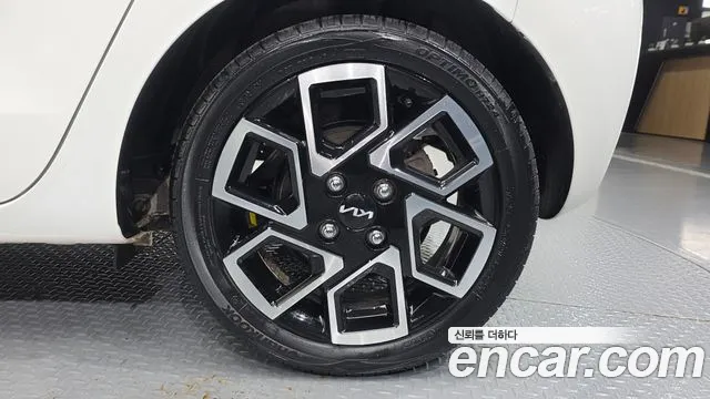 Kia RAY Новый Kia Ray Signature — Фото автомобиля 21