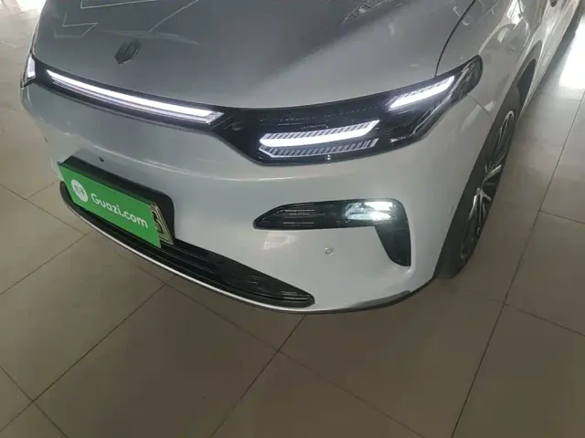 Leapmotor C11 — Фото автомобиля 23