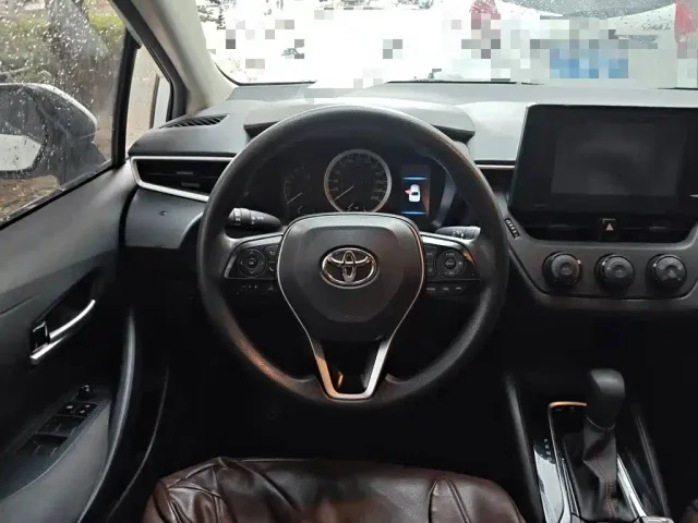Toyota Corolla — Фото автомобиля 6