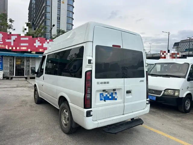 JMC Fushun — Фото автомобиля 4