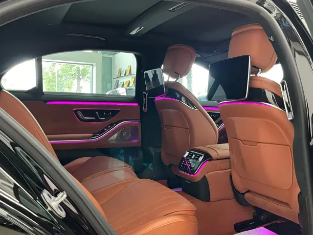 Mercedes-Benz S-Class — Фото автомобиля 15