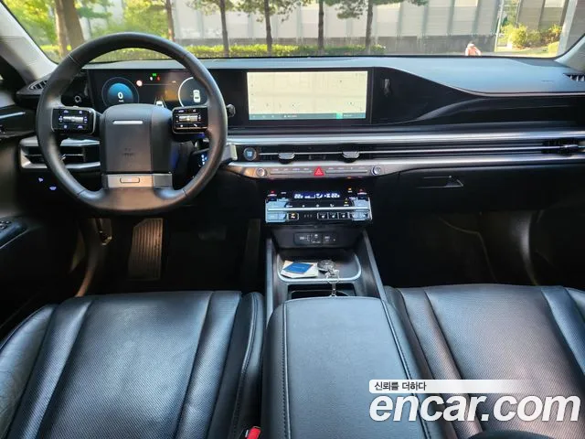 Hyundai Grandeur GN7 — Фото автомобиля 18