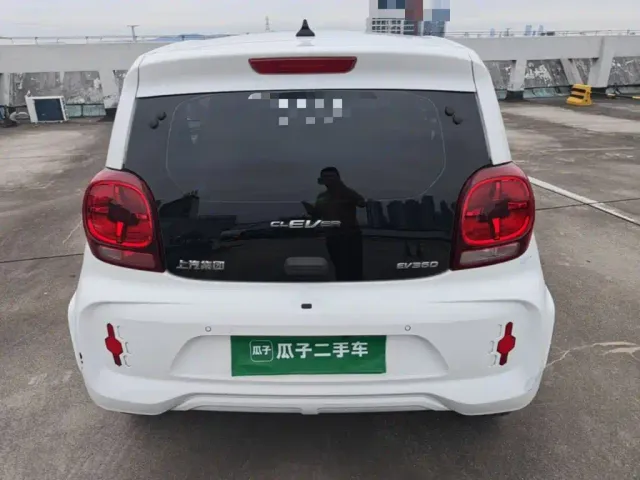 Roewe Clever — Фото автомобиля 5