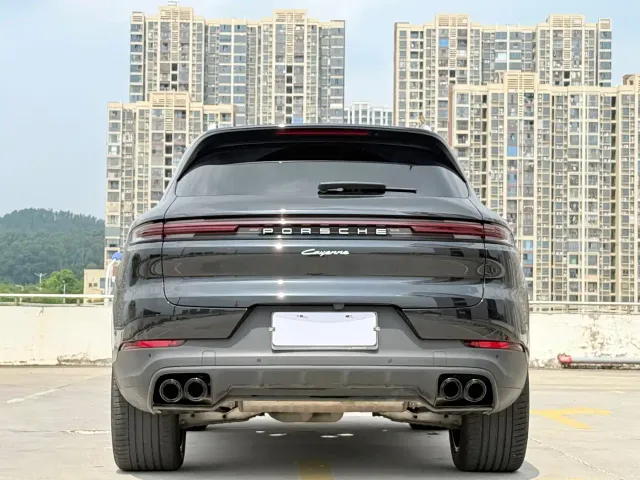 Porsche Cayenne 2024 Cayenne 3.0T — Фото автомобиля 11