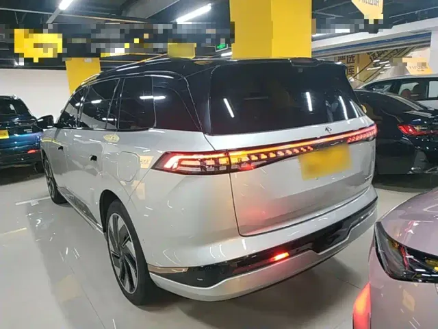 Dongfeng eπ 008 — Фото автомобиля 4