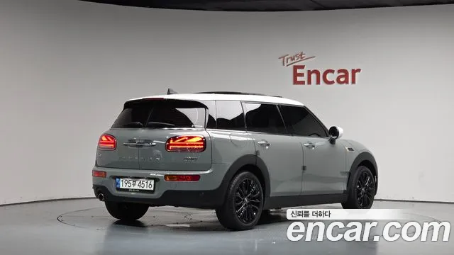 MINI Clubman — Фото автомобиля 2