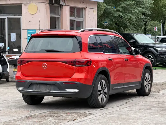 Mercedes-Benz EQB — Фото автомобиля 4