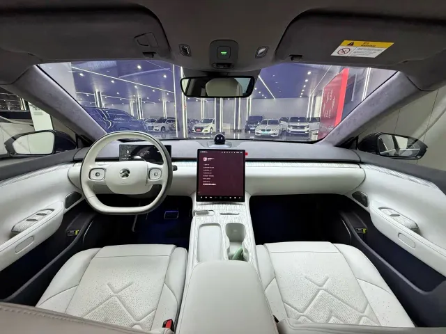Nio ET7 — Фото автомобиля 13