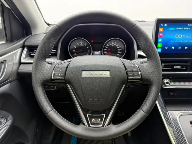 Haval M6 — Фото автомобиля 13
