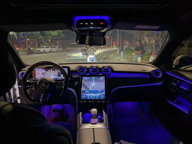 Mercedes-Benz C-Class — Фото автомобиля 6
